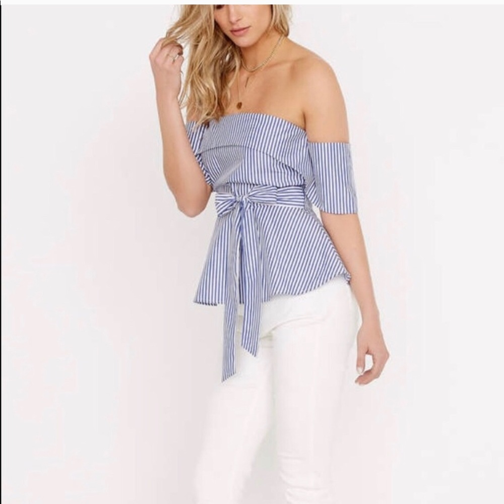 Buffalo David off the shoulder White Blue stripes